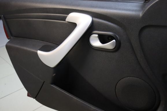 Renault Sandero, 1.6 л, АТ, 2014 фото 8