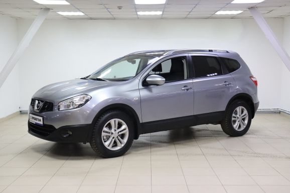 Nissan Qashqai+2, 2.0 л, Вариатор, 2012 фото 3