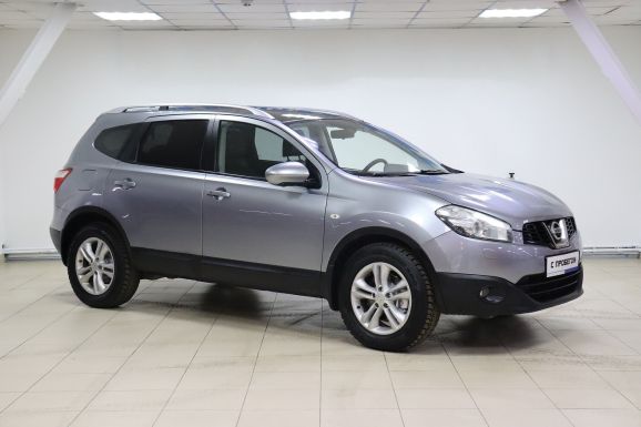 Nissan Qashqai+2, 2.0 л, Вариатор, 2012 фото 5
