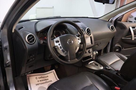 Nissan Qashqai+2, 2.0 л, Вариатор, 2012 фото 12