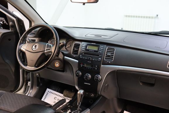 SsangYong Actyon, 2.0 л, АТ, 2012 фото 9