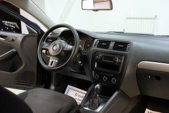 Volkswagen Jetta, 1.4 л, РКПП, 2014 фото 7