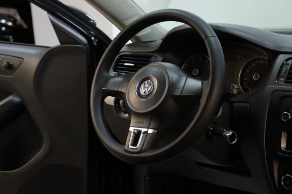 Volkswagen Jetta, 1.4 л, Робот, 2014 фото 8