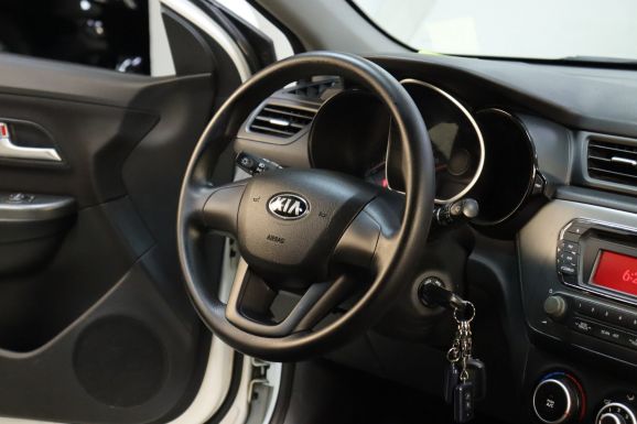 Kia Rio, 1.6 л, АТ, 2013 фото 12