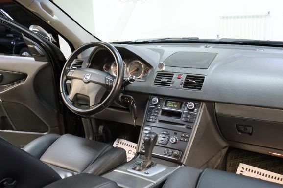 Volvo XC90, 2.5 л, АТ, 2012 фото 7