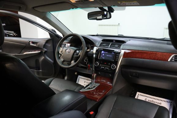 Toyota Camry, 2.5 л, АТ, 2012 фото 8
