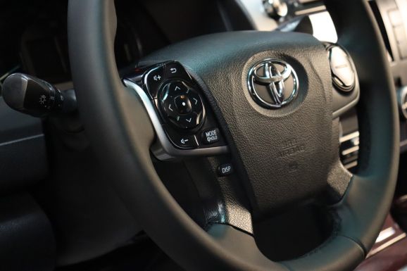 Toyota Camry, 2.5 л, АТ, 2012 фото 1