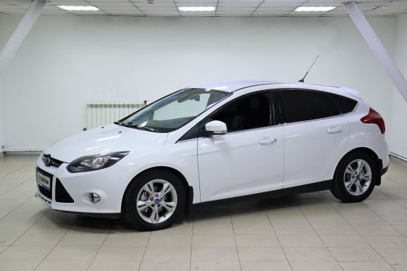 Ford Focus, 1.6 л, Робот, 2013 фото 3