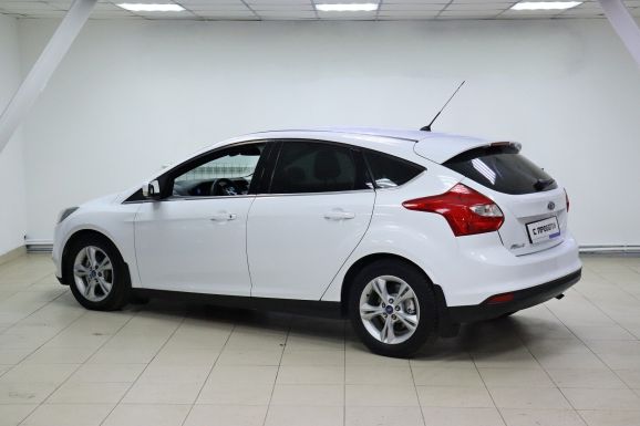 Ford Focus, 1.6 л, Робот, 2013 фото 4