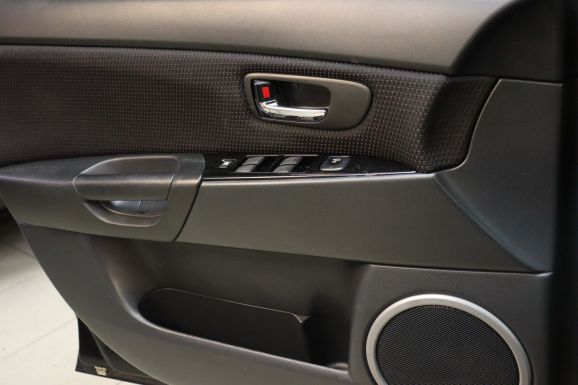 Mazda 3, 1.6 л, АТ, 2009 фото 1