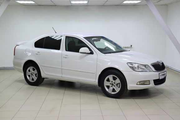 Skoda Octavia, 1.8 л, АТ, 2013 фото 5