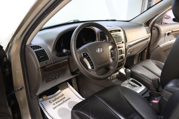 Hyundai Santa Fe, 2.4 л, АТ, 2010 фото 9