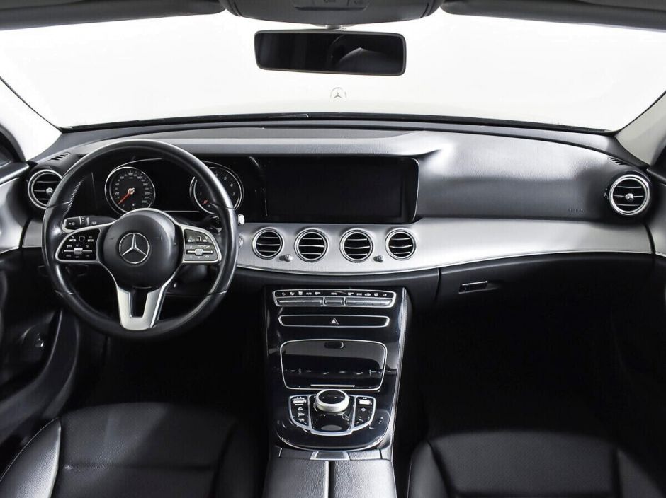 Mercedes-Benz E-Класс, 2.0 л, АТ, 2018 фото 9