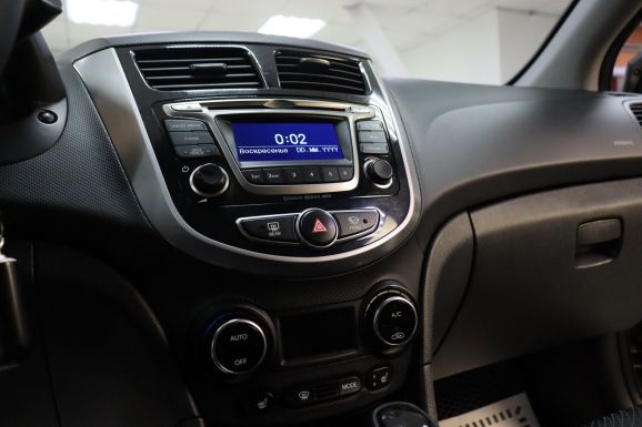 Hyundai Solaris, 1.6 л, АТ, 2014 фото 12