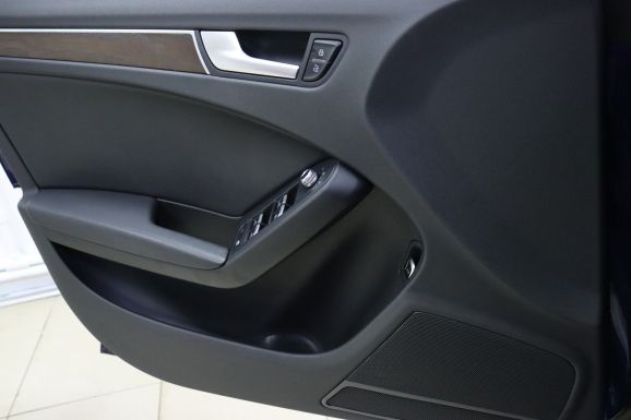 Audi A4, 1.8 л, Вариатор, 2015 фото 8