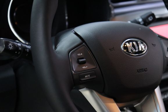 Kia Rio, 1.6 л, МТ, 2014 фото 11