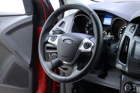 Ford Focus, 2.0 л, Робот, 2014 фото 11