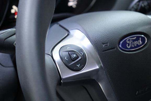 Ford Focus, 2.0 л, Робот, 2014 фото 13