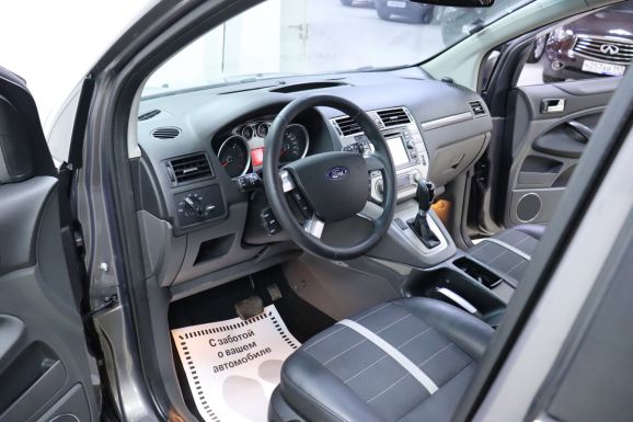 Ford Kuga, 2.0 л, Робот, 2011 фото 7