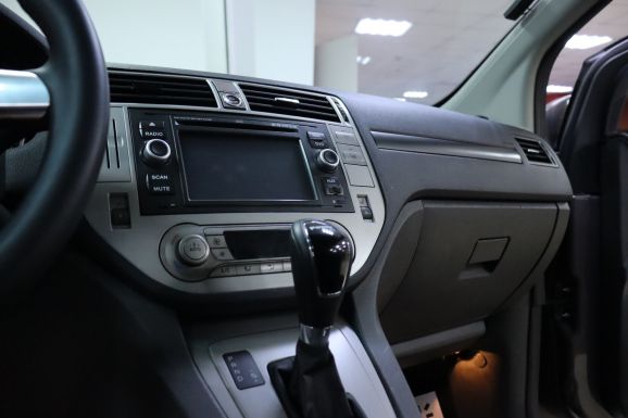 Ford Kuga, 2.0 л, Робот, 2011 фото 8