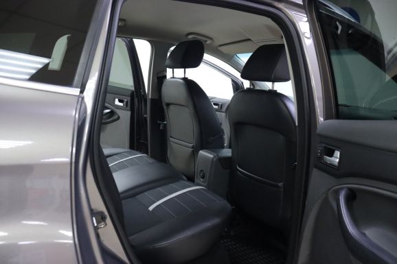 Ford Kuga, 2.0 л, Робот, 2011 фото 13
