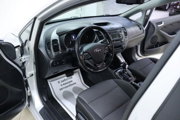 Kia Cerato, 2.0 л, АТ, 2018 фото 7