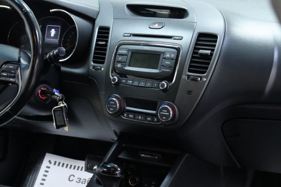 Kia Cerato, 2.0 л, АТ, 2018 фото 10