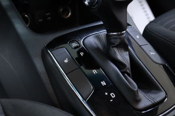 Kia Cerato, 2.0 л, АТ, 2018 фото 13