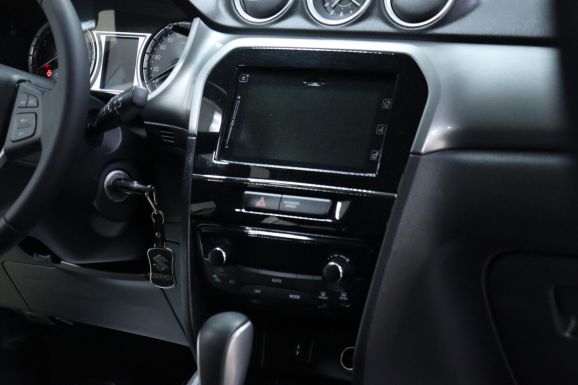 Suzuki Vitara, 1.6 л, АТ, 2018 фото 2