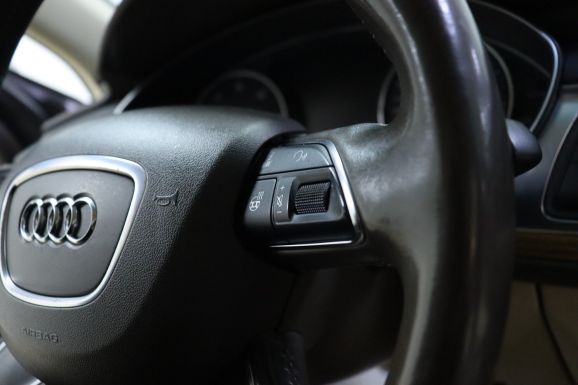 Audi A6, 2.8 л, Робот, 2011 фото 14