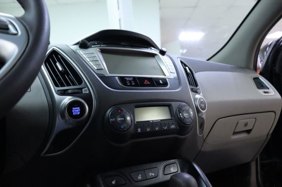 Hyundai ix35, 2.0 л, АТ, 2013 фото 10