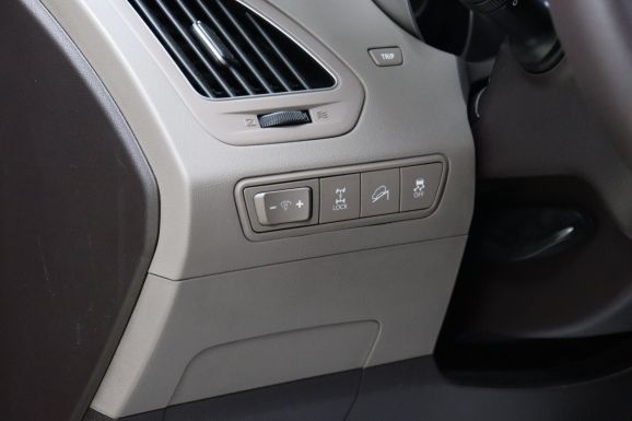 Hyundai ix35, 2.0 л, АТ, 2013 фото 13