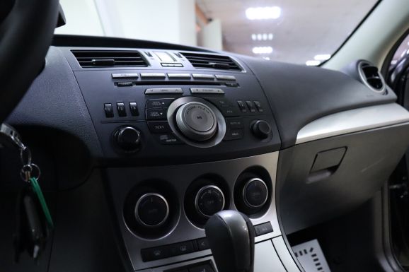 Mazda 3, 1.6 л, АТ, 2011 фото 12