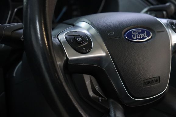 Ford Kuga, 1.6 л, АТ, 2015 фото 12