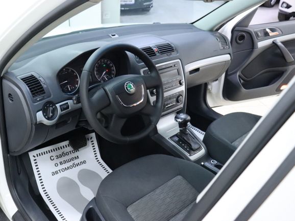Skoda Octavia, 1.6 л, АТ, 2012 фото 8
