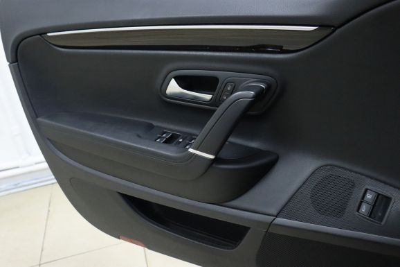 Volkswagen Passat CC, 1.8 л, Робот, 2014 фото 8