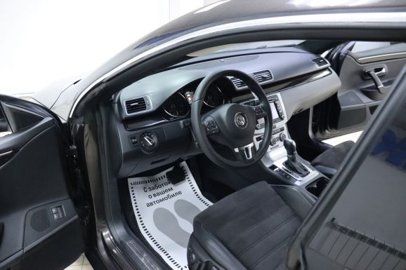 Volkswagen Passat CC, 1.8 л, Робот, 2014 фото 9