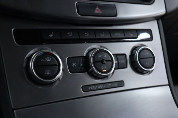 Volkswagen Passat CC, 1.8 л, Робот, 2014 фото 16