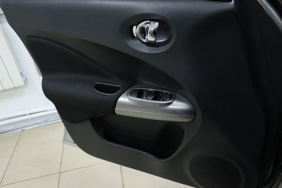 Nissan Juke, 1.6 л, Вариатор, 2014 фото 8
