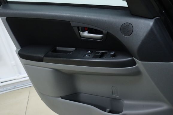 Suzuki SX4, 1.6 л, МТ, 2013 фото 8