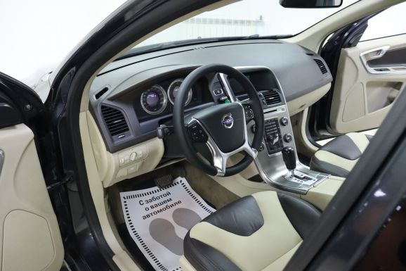 Volvo XC60, 2.4 л, АТ, 2013 фото 11