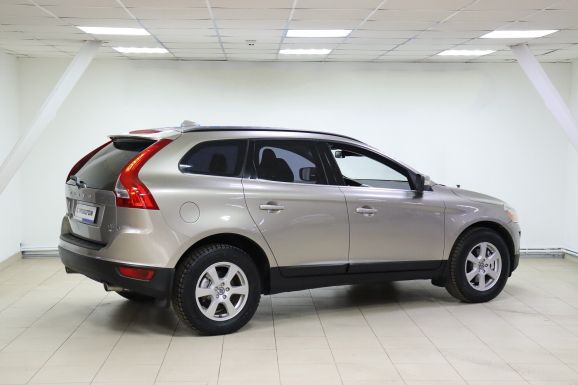 Volvo XC60, 2.4 л, АТ, 2013 фото 6
