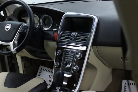 Volvo XC60, 2.4 л, АТ, 2013 фото 17
