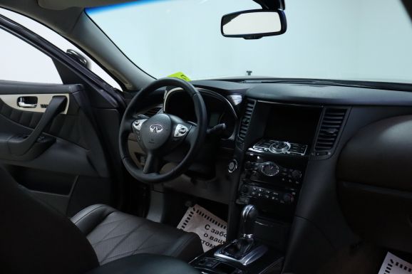 Infiniti FX, 3.5 л, АТ, 2011 фото 9