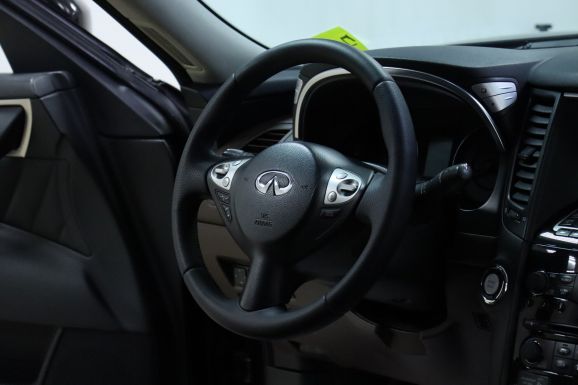 Infiniti FX, 3.5 л, АТ, 2011 фото 18