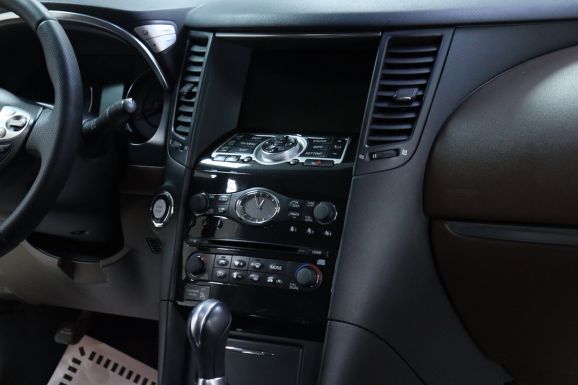 Infiniti FX, 3.5 л, АТ, 2011 фото 22