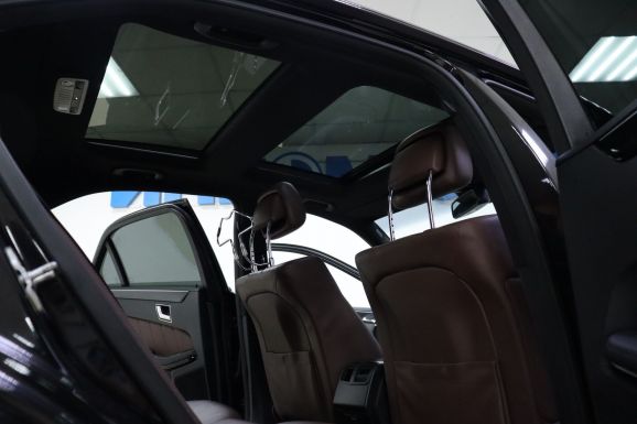 Mercedes-Benz E-Класс, 3.0 л, АТ, 2011 фото 11