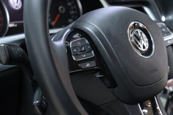 Volkswagen Touareg, 3.6 л, АТ, 2011 фото 12