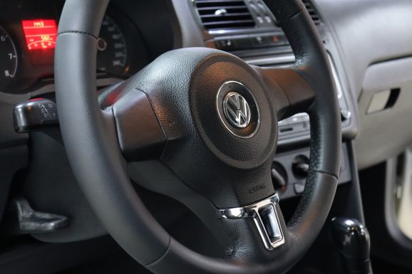 Volkswagen Polo, 1.6 л, АТ, 2013 фото 11