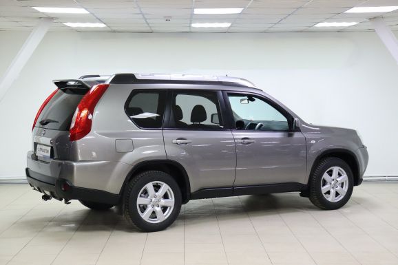 Nissan X-Trail, 2.5 л, Вариатор, 2011 фото 6